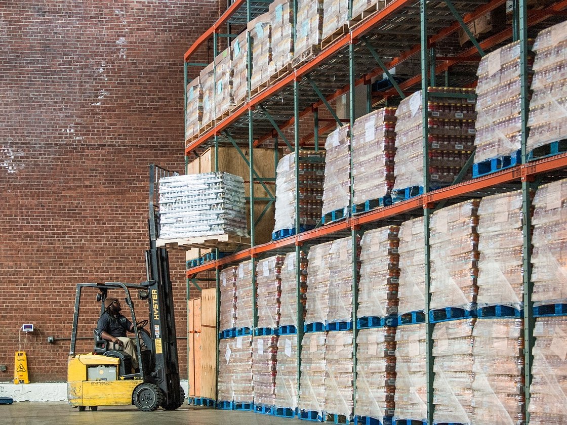 Dry goods by the pallet